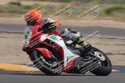 media/Sep-30-2023-SoCal Trackdays (Sat) [[636657bffb]]/Turn 16 (1145am)/